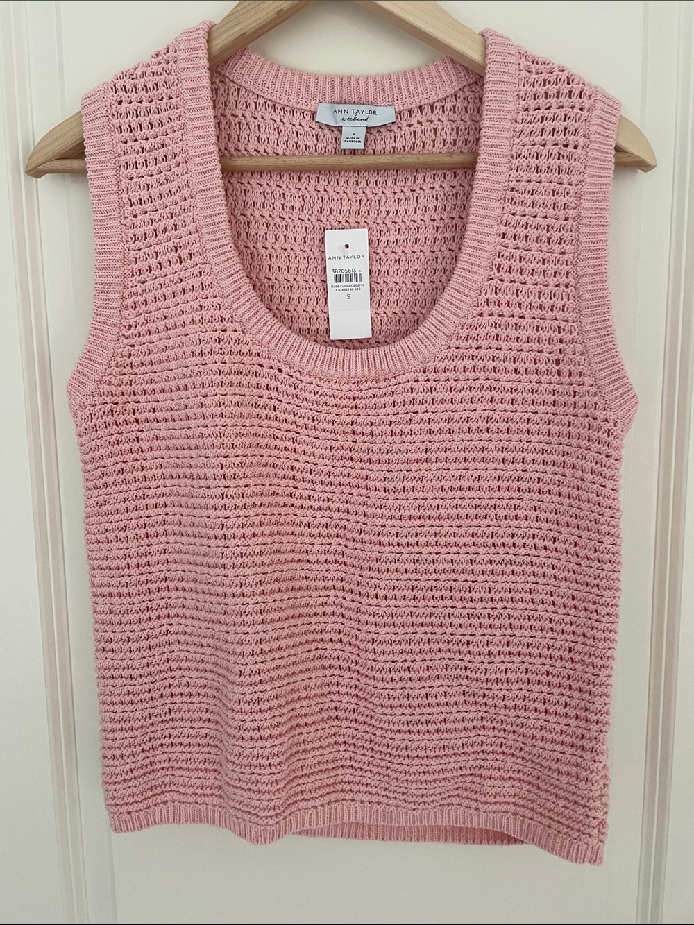 Ann Taylor Light Pink Open-Knit Scoop Neck Sleeveless Sweater